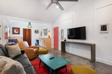 NEW Folly Vacation Listing 209 East Cottage near the beach