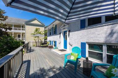 1010 E Ashley - Two Kitchens - Steps to Beach