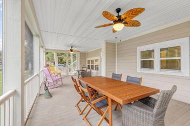 612 E Ashley - Shore Beats Work - 4 Bedrooms