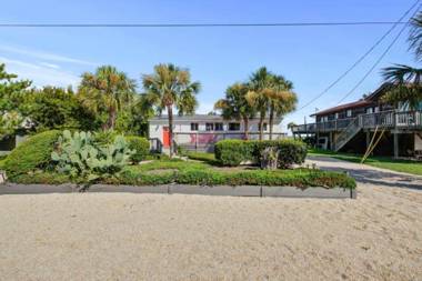 1684 E Ashley - Sol Searcher - 2 Bedrooms