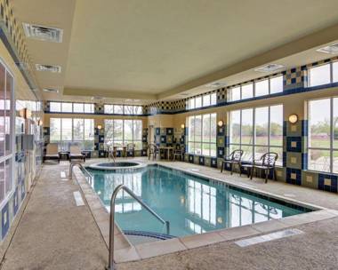 Comfort Inn & Suites Near Lake Lewisville