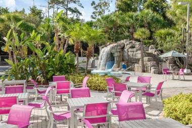 Crowne Plaza Orlando - Lake Buena Vista an IHG Hotel