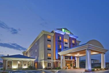 Holiday Inn Express & Suites Midwest City an IHG Hotel