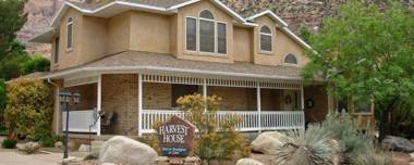 Harvest House Bed and Breakfast
