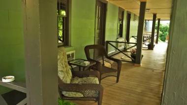 Riverside Lodge at Chimney Rock