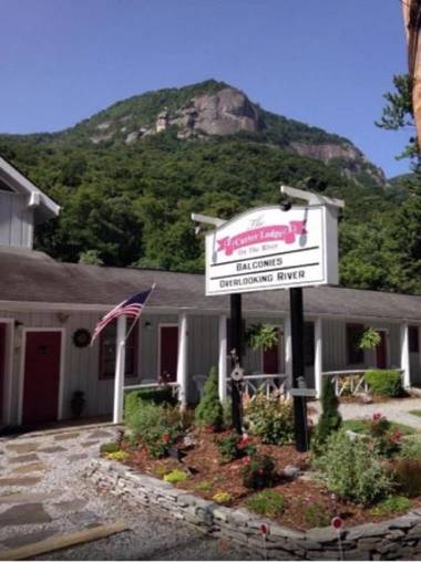 Carter Lodge - On The River