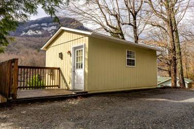 The Chimney Rock Inn & Cottages