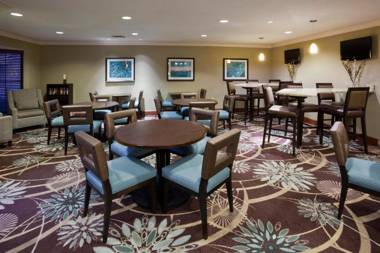 Staybridge Suites Eagan - Mall of America Area an IHG Hotel