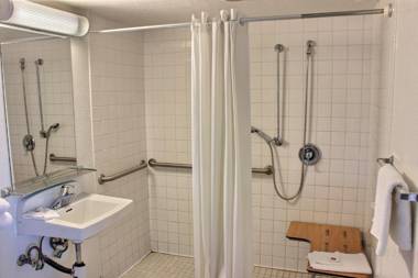 Motel 6-Coalinga CA - East