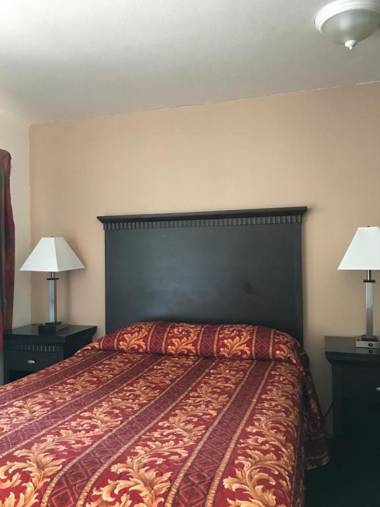 Townhouse Motel