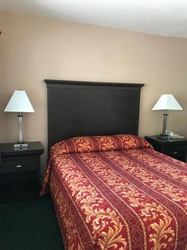 Townhouse Motel
