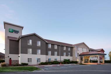 Holiday Inn Express Hotel & Suites Littleton an IHG Hotel