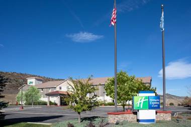 Holiday Inn Express Hotel & Suites Littleton an IHG Hotel