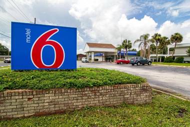 Motel 6-Starke FL