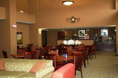 Hampton Inn & Suites St. Louis - Edwardsville