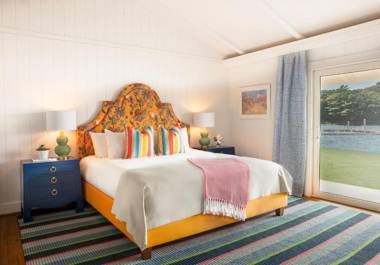 Yachtsman Lodge & Marina