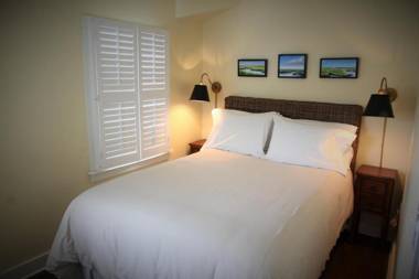 The Oak Bluffs Inn