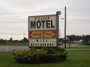 Davis Motel