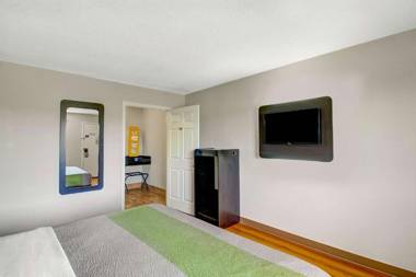 Motel 6-Charles Town WV