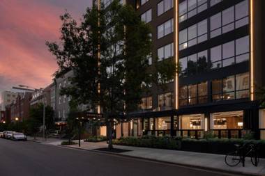Courtyard by Marriott Washington DC Dupont Circle