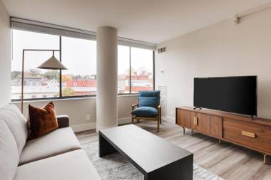 Sonder Georgetown C&O