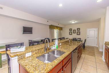 Ocean Breeze Luxury Villas 2D Across The Street From The Ocean Sleeps 20 guests