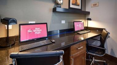 Best Western Plus Denver City Hotel & Suites