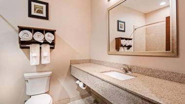 Best Western Plus Denver City Hotel & Suites