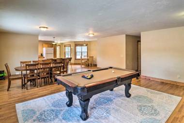 Columbia Falls Private Retreat Pool Table and Deck!