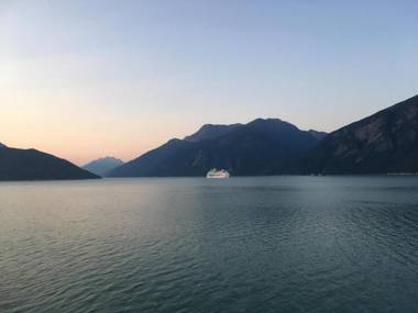 Cabin 2 Lynn View Lodge