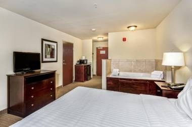 Cobblestone Inn & Suites - Vinton IA