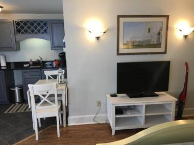 Sheepscot Harbour Village Resort