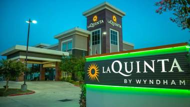 La Quinta by Wyndham Karnes City - Kenedy