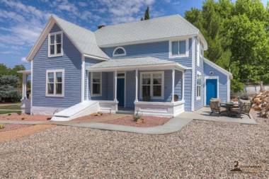 Orchard Cottage by KABINO