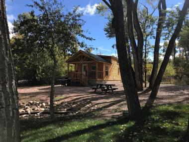 Pine Creek Cabins