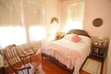 The Grey Swan Inn LLC