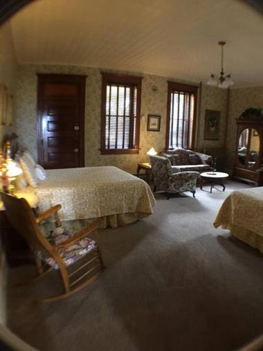 Cripple Creek Hospitality House & Travel Park