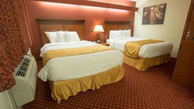 Shepherd Mountain Inn & Suites