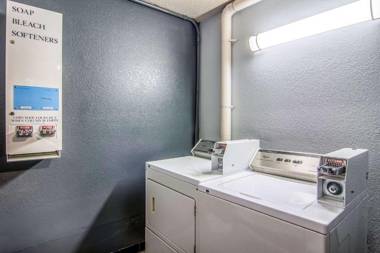 Quality Inn Atlanta Airport-Central