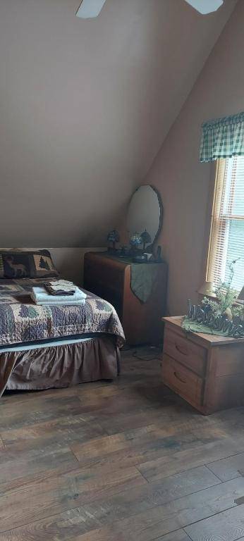 The Old Tioga Inn Bed and Breakfast