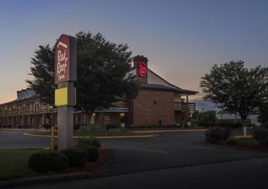 Red Roof Inn Uhrichsville