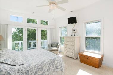 Beachfront Bliss by Oak Island Accommodations