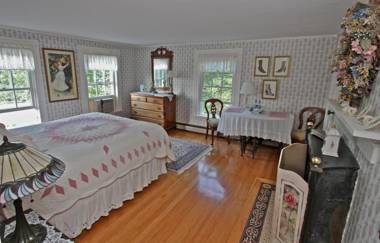 Maguire House Bed and Breakfast