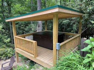 White Laurel Cottage Wspa