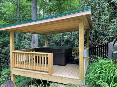 White Laurel Cottage Wspa