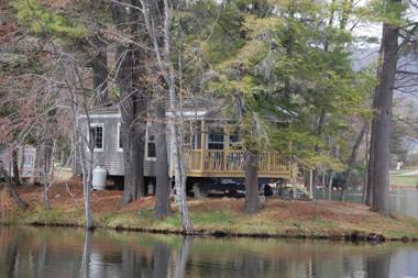 Alpine Lake Lakefront Park Model 4