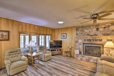 Lakefront New Auburn Apt with Sauna and Sun Porch