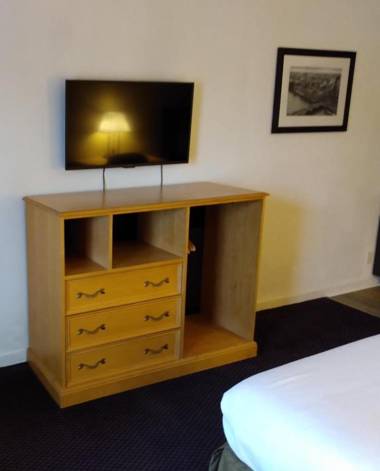 Suburban Extended Stay Hotel