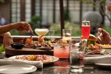 Hollywood Hills Hotel