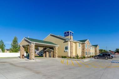 Cobblestone Inn & Suites - Bridgeport